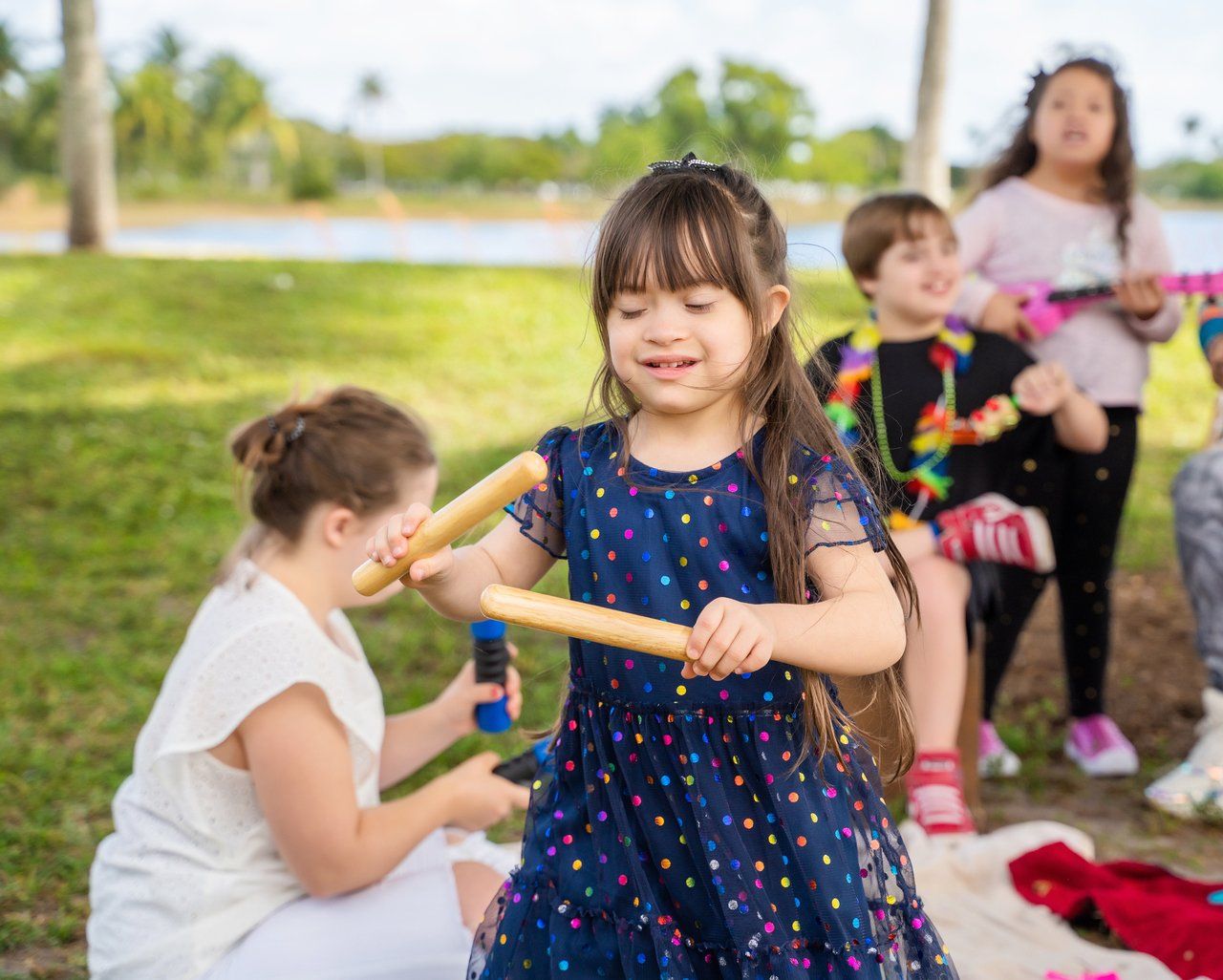 Brincadeiras com os sons: musicalização para os pequenos - Tempo de Creche