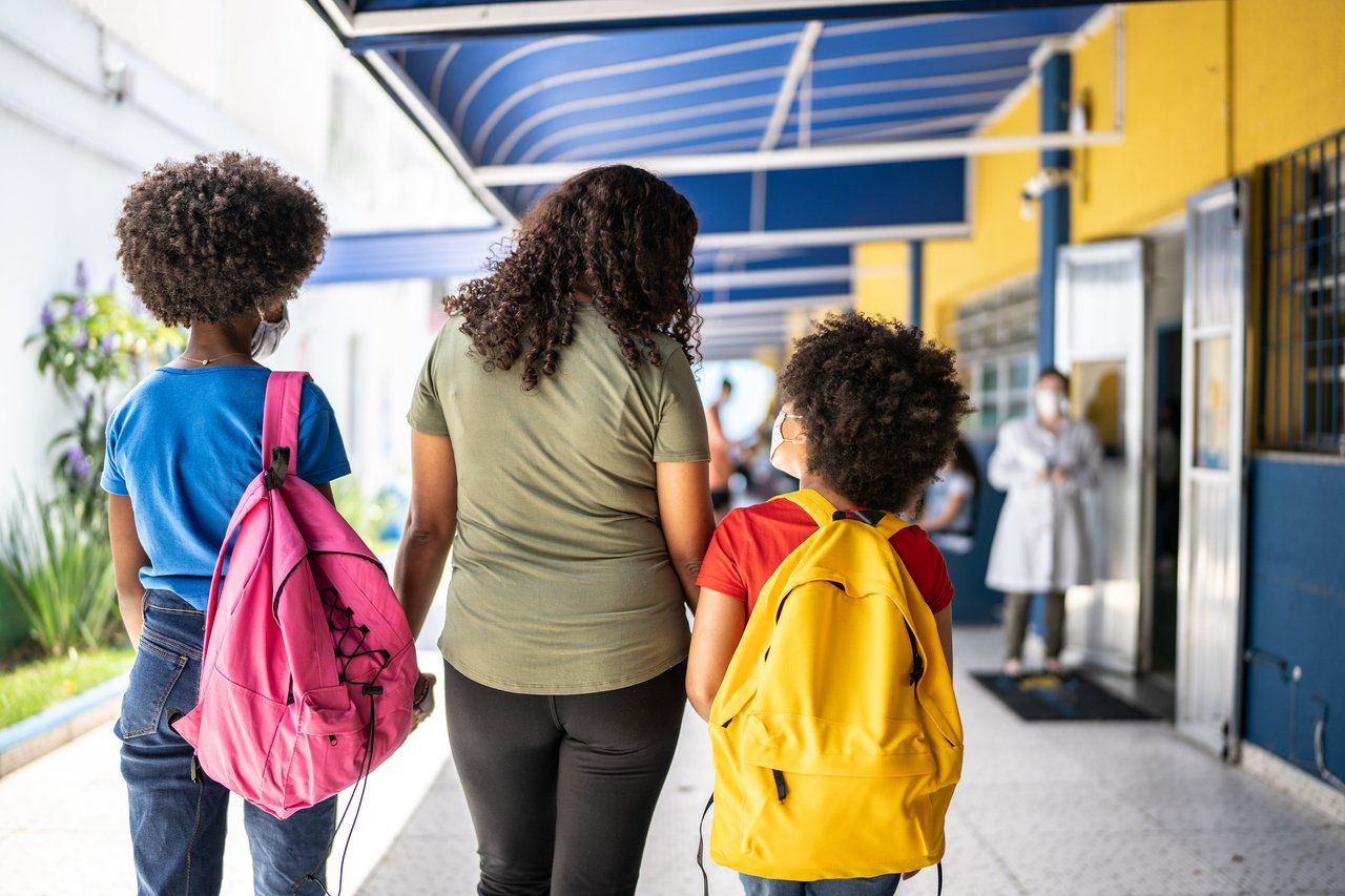 Novo ataque em escola: como tranquilizar a comunidade escolar? | Nova Escola