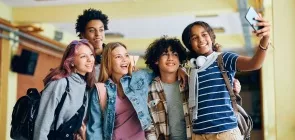 Adolescência: como a escola pode ajudar na autoestima dos alunos?