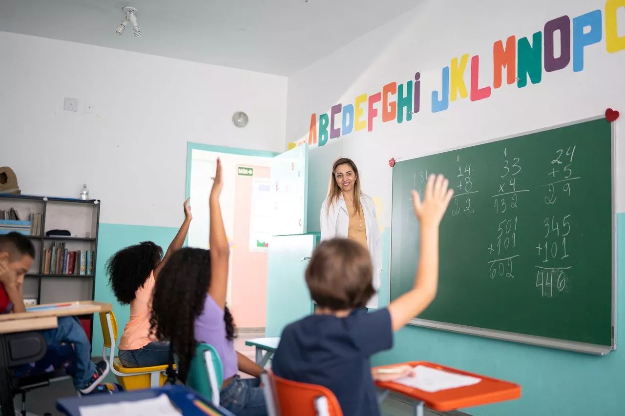 Interior de sala de aula de matemática