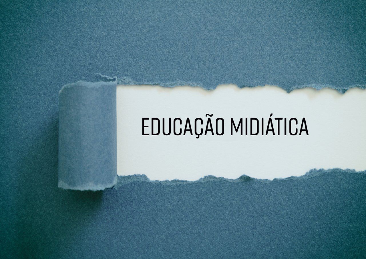 O que são os falsos sinônimos? - Mundo Educação