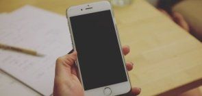 Como os celulares impactam o desenvolvimento?