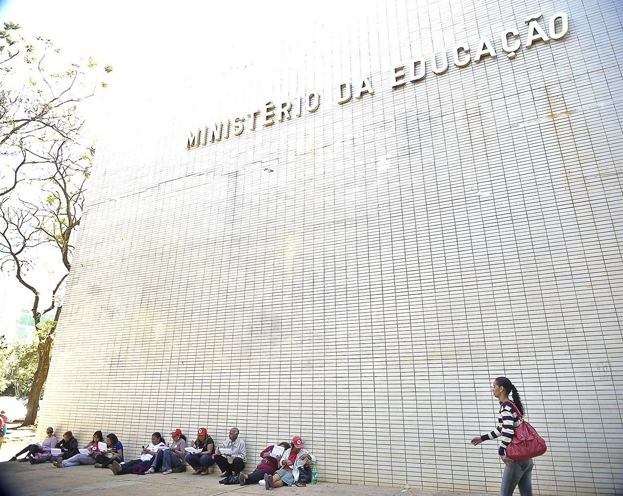 Fachada lateral do Ministério da Educação em Brasília