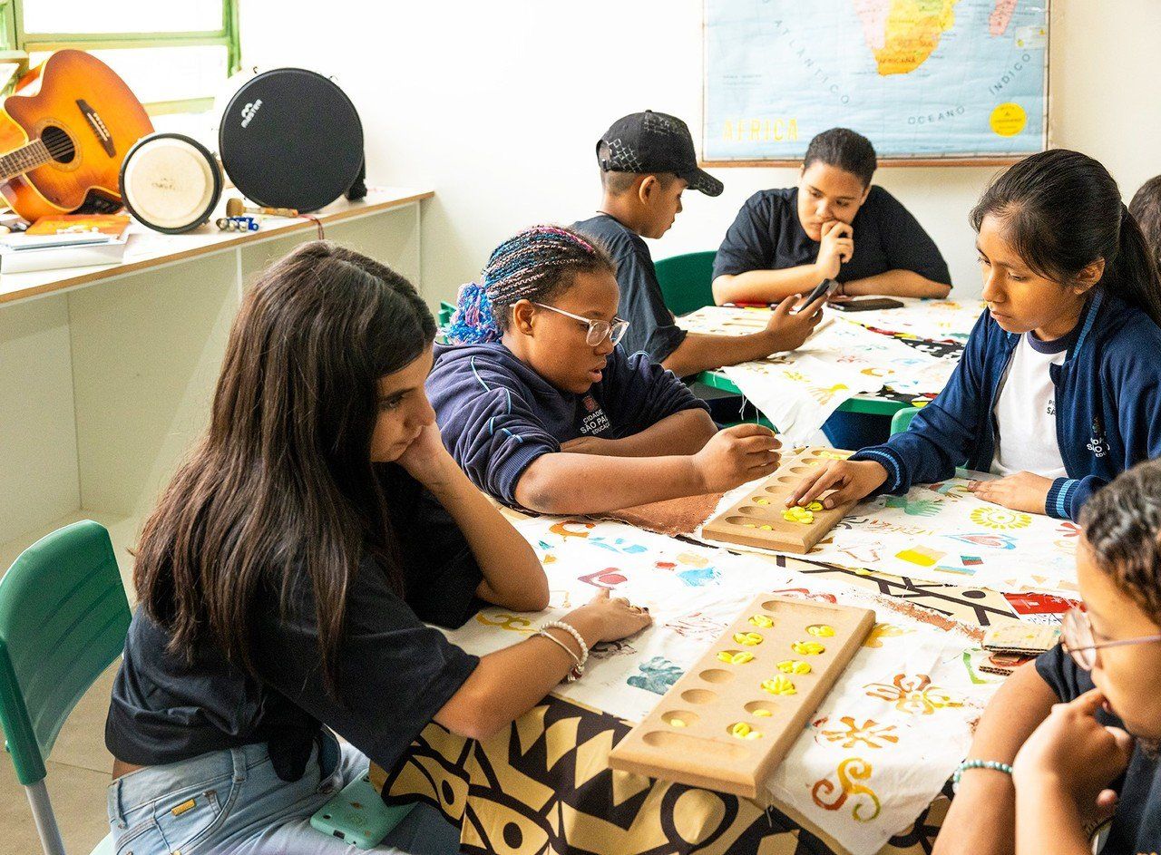 Cultura africana é valorizada em escolas municipais por meio de jogo de  tabuleiro