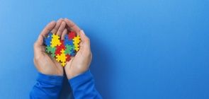 Como garantir a inclusão de alunos com autismo nas atividades remotas, híbridas ou presenciais