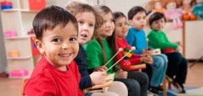 Campos de Experiência na prática: como trabalhar “traços, sons, cores e formas” na Educação Infantil