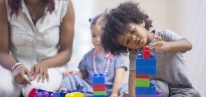 NOVA ESCOLA lança curso ao vivo sobre importância da relação família-escola na Educação Infantil