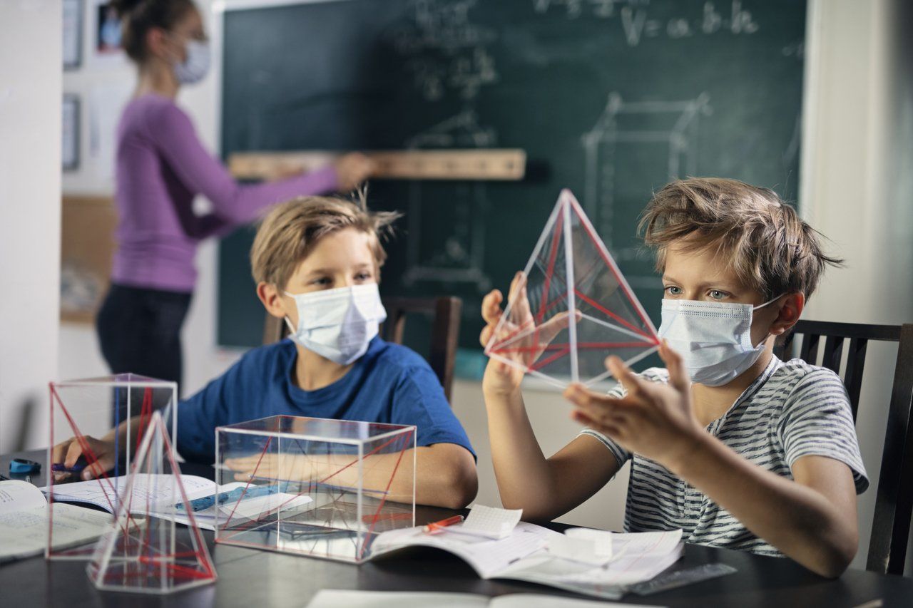 Ensino Híbrido: Uma proposta de inovação para a prática docente na