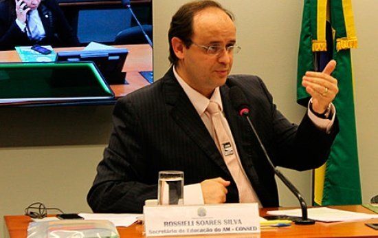 “O Brasil não pode ficar mais 10 anos discutindo o Ensino Médio”